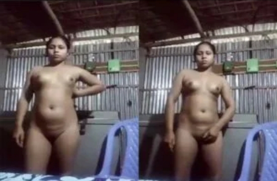 Desi Slum Girl Nude Show For Her Lover